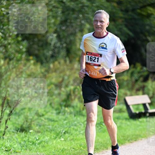 27.09.2026 - 35. Volkslauf durch das schöne Alstertal Dr. Thomas Lammeyer http://msf.ph/oto/10580228 27.09.2026 12:13:39 Laufen 2012, 1621, 433 meine-sportfotos.de