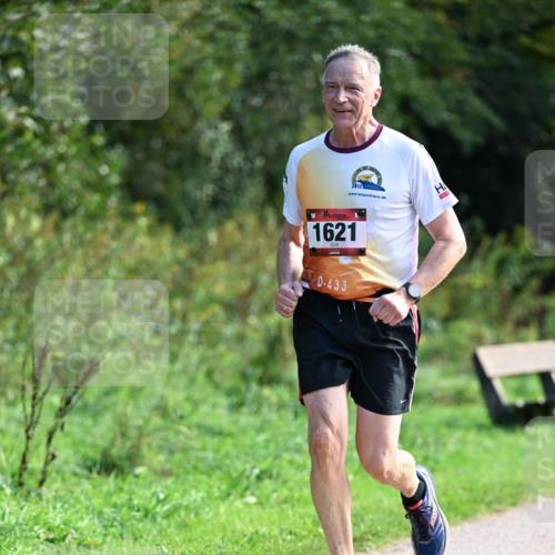 27.09.2026 - 35. Volkslauf durch das schöne Alstertal Dr. Thomas Lammeyer http://msf.ph/oto/10580229 27.09.2026 12:13:40 Laufen 2012, 1621, 433 meine-sportfotos.de