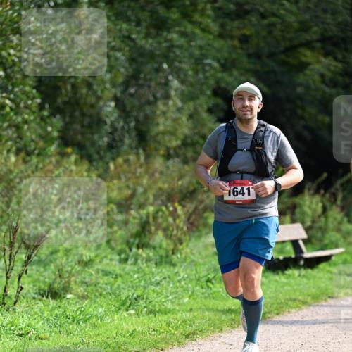 27.09.2026 - 35. Volkslauf durch das schöne Alstertal Dr. Thomas Lammeyer http://msf.ph/oto/10580363 27.09.2026 12:15:01 Laufen 1641 meine-sportfotos.de