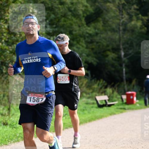 27.09.2026 - 35. Volkslauf durch das schöne Alstertal Dr. Thomas Lammeyer http://msf.ph/oto/10580386 27.09.2026 12:15:05 Laufen 1587, 2505 meine-sportfotos.de