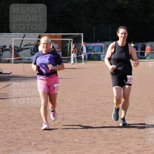 27.09.2026 - 35. Volkslauf durch das schöne Alstertal Strokosch-Dieckow http://msf.ph/oto/10580397 27.09.2026 12:55:24 Ziel 2440, 2477 meine-sportfotos.de