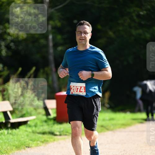 27.09.2026 - 35. Volkslauf durch das schöne Alstertal Dr. Thomas Lammeyer http://msf.ph/oto/10580440 27.09.2026 12:15:47 Laufen 2074 meine-sportfotos.de