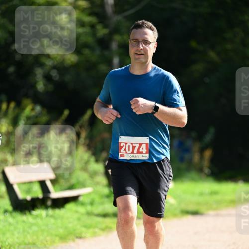27.09.2026 - 35. Volkslauf durch das schöne Alstertal Dr. Thomas Lammeyer http://msf.ph/oto/10580445 27.09.2026 12:15:47 Laufen 2074 meine-sportfotos.de
