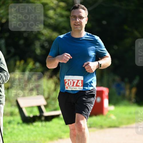 27.09.2026 - 35. Volkslauf durch das schöne Alstertal Dr. Thomas Lammeyer http://msf.ph/oto/10580448 27.09.2026 12:15:47 Laufen 2074 meine-sportfotos.de