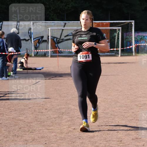 27.09.2026 - 35. Volkslauf durch das schöne Alstertal Strokosch-Dieckow http://msf.ph/oto/10580459 27.09.2026 12:55:46 Ziel 1091 meine-sportfotos.de
