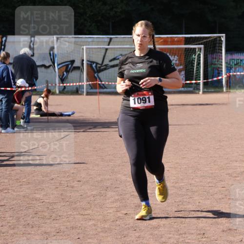 27.09.2026 - 35. Volkslauf durch das schöne Alstertal Strokosch-Dieckow http://msf.ph/oto/10580463 27.09.2026 12:55:46 Ziel 1091 meine-sportfotos.de