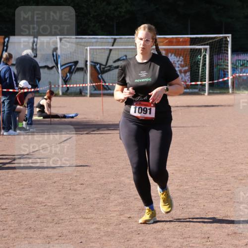 27.09.2026 - 35. Volkslauf durch das schöne Alstertal Strokosch-Dieckow http://msf.ph/oto/10580466 27.09.2026 12:55:46 Ziel 1091 meine-sportfotos.de