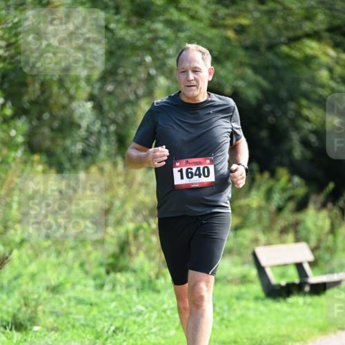 27.09.2026 - 35. Volkslauf durch das schöne Alstertal Dr. Thomas Lammeyer http://msf.ph/oto/10580520 27.09.2026 12:16:12 Laufen 1640 meine-sportfotos.de