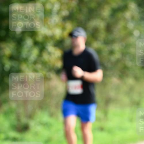 27.09.2026 - 35. Volkslauf durch das schöne Alstertal Dr. Thomas Lammeyer http://msf.ph/oto/10580590 27.09.2026 12:16:45 Laufen  meine-sportfotos.de