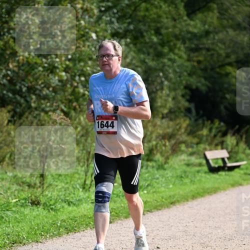 27.09.2026 - 35. Volkslauf durch das schöne Alstertal Dr. Thomas Lammeyer http://msf.ph/oto/10580595 27.09.2026 12:16:47 Laufen 1644 meine-sportfotos.de