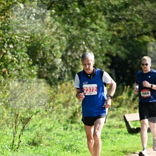 27.09.2026 - 35. Volkslauf durch das schöne Alstertal Dr. Thomas Lammeyer http://msf.ph/oto/10580700 27.09.2026 12:18:01 Laufen 2372, 1668 meine-sportfotos.de