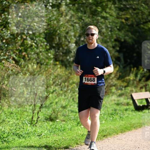 27.09.2026 - 35. Volkslauf durch das schöne Alstertal Dr. Thomas Lammeyer http://msf.ph/oto/10580707 27.09.2026 12:18:03 Laufen 1668 meine-sportfotos.de