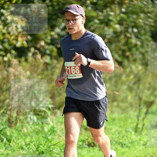 27.09.2026 - 35. Volkslauf durch das schöne Alstertal Dr. Thomas Lammeyer http://msf.ph/oto/10580894 27.09.2026 12:21:02 Laufen 2168 meine-sportfotos.de