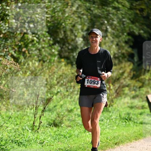 27.09.2026 - 35. Volkslauf durch das schöne Alstertal Dr. Thomas Lammeyer http://msf.ph/oto/10581060 27.09.2026 12:22:50 Laufen 1093 meine-sportfotos.de