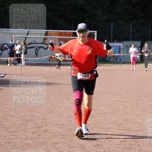 27.09.2026 - 35. Volkslauf durch das schöne Alstertal Strokosch-Dieckow http://msf.ph/oto/10581167 27.09.2026 12:59:50 Ziel 1659 meine-sportfotos.de