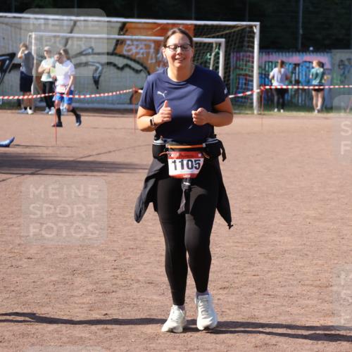 27.09.2026 - 35. Volkslauf durch das schöne Alstertal Strokosch-Dieckow http://msf.ph/oto/10581336 27.09.2026 13:00:09 Ziel 1105, 1155 meine-sportfotos.de