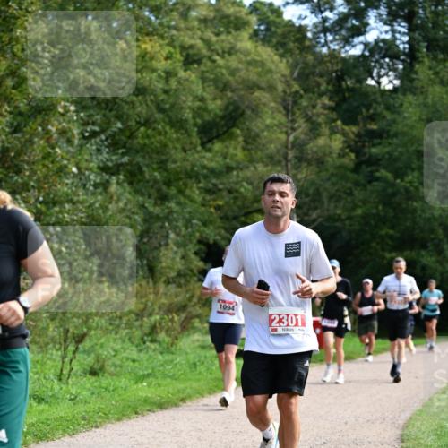 27.09.2026 - 35. Volkslauf durch das schöne Alstertal Dr. Thomas Lammeyer http://msf.ph/oto/10581358 27.09.2026 12:25:13 Laufen 1094, 2301 meine-sportfotos.de