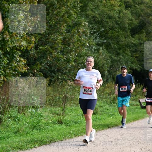 27.09.2026 - 35. Volkslauf durch das schöne Alstertal Dr. Thomas Lammeyer http://msf.ph/oto/10581372 27.09.2026 12:25:15 Laufen 1649, 1094, 1086 meine-sportfotos.de