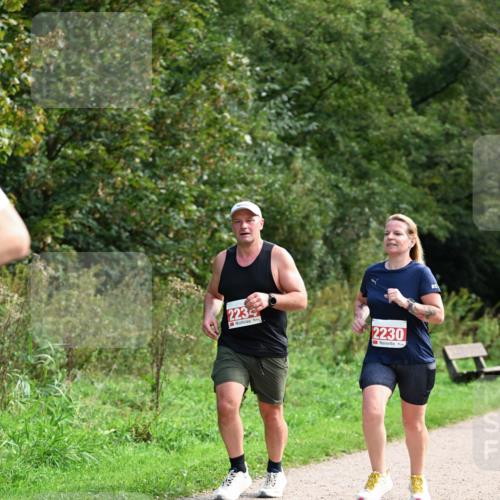 27.09.2026 - 35. Volkslauf durch das schöne Alstertal Dr. Thomas Lammeyer http://msf.ph/oto/10581396 27.09.2026 12:25:19 Laufen 2234, 2230 meine-sportfotos.de