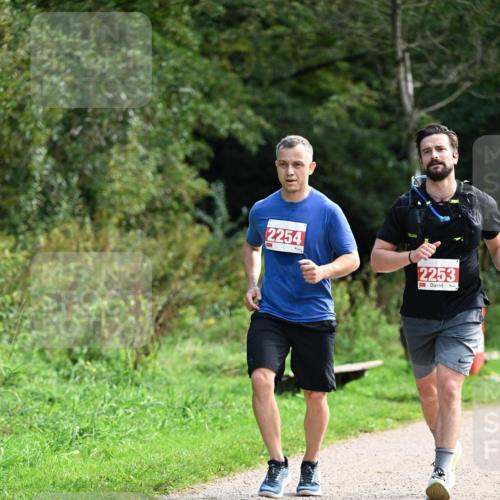 27.09.2026 - 35. Volkslauf durch das schöne Alstertal Dr. Thomas Lammeyer http://msf.ph/oto/10581461 27.09.2026 12:25:34 Laufen 2254, 2253 meine-sportfotos.de