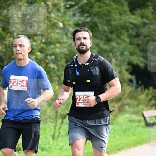 27.09.2026 - 35. Volkslauf durch das schöne Alstertal Dr. Thomas Lammeyer http://msf.ph/oto/10581485 27.09.2026 12:25:37 Laufen 2254, 22 meine-sportfotos.de