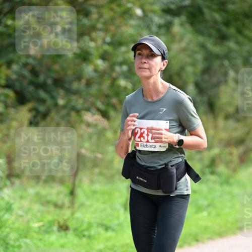 27.09.2026 - 35. Volkslauf durch das schöne Alstertal Dr. Thomas Lammeyer http://msf.ph/oto/10581604 27.09.2026 12:26:43 Laufen 7, 23 meine-sportfotos.de