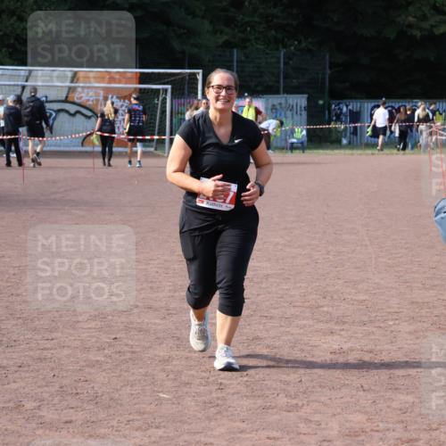 27.09.2026 - 35. Volkslauf durch das schöne Alstertal Strokosch-Dieckow http://msf.ph/oto/10581760 27.09.2026 13:03:35 Ziel 2187 meine-sportfotos.de