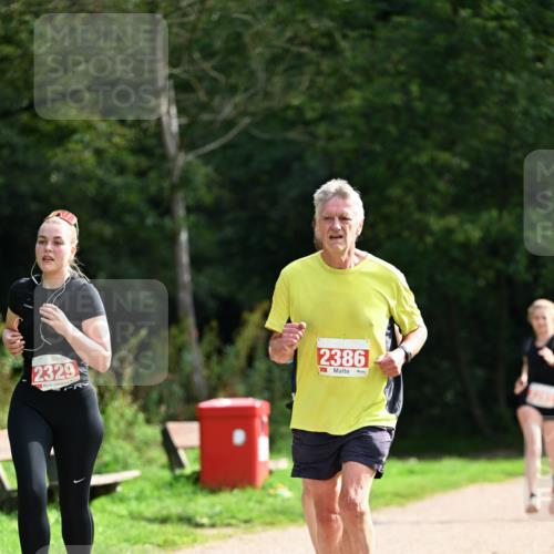27.09.2026 - 35. Volkslauf durch das schöne Alstertal Dr. Thomas Lammeyer http://msf.ph/oto/10581784 27.09.2026 12:28:41 Laufen 2329, 2386 meine-sportfotos.de