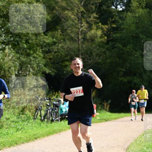 27.09.2026 - 35. Volkslauf durch das schöne Alstertal Dr. Thomas Lammeyer http://msf.ph/oto/10582064 27.09.2026 12:31:36 Laufen 2237 meine-sportfotos.de