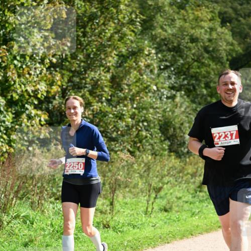 27.09.2026 - 35. Volkslauf durch das schöne Alstertal Dr. Thomas Lammeyer http://msf.ph/oto/10582071 27.09.2026 12:31:37 Laufen 2250, 2237 meine-sportfotos.de