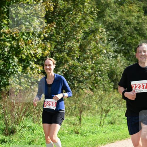 27.09.2026 - 35. Volkslauf durch das schöne Alstertal Dr. Thomas Lammeyer http://msf.ph/oto/10582072 27.09.2026 12:31:37 Laufen 2250, 2237 meine-sportfotos.de