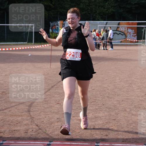 27.09.2026 - 35. Volkslauf durch das schöne Alstertal Strokosch-Dieckow http://msf.ph/oto/10582098 27.09.2026 13:10:20 Ziel 2106, 2109, 2298 meine-sportfotos.de
