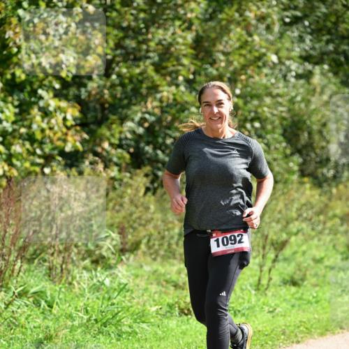 27.09.2026 - 35. Volkslauf durch das schöne Alstertal Dr. Thomas Lammeyer http://msf.ph/oto/10582112 27.09.2026 12:32:28 Laufen 1092 meine-sportfotos.de