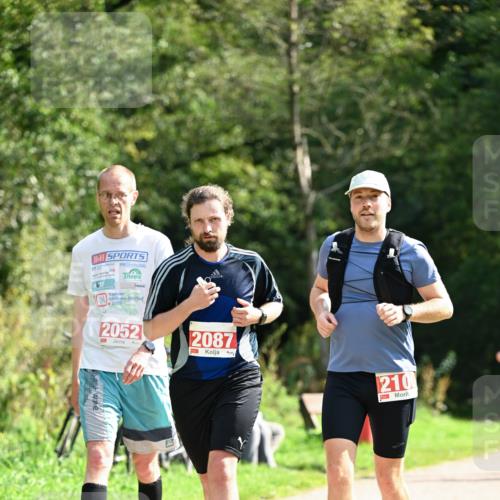 27.09.2026 - 35. Volkslauf durch das schöne Alstertal Dr. Thomas Lammeyer http://msf.ph/oto/10582153 27.09.2026 12:32:59 Laufen 2009, 2052, 2087, 210 meine-sportfotos.de