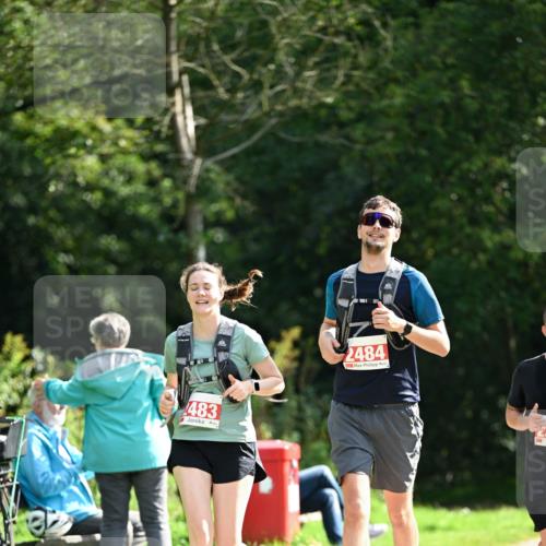 27.09.2026 - 35. Volkslauf durch das schöne Alstertal Dr. Thomas Lammeyer http://msf.ph/oto/10582258 27.09.2026 12:34:05 Laufen 483, 2484 meine-sportfotos.de
