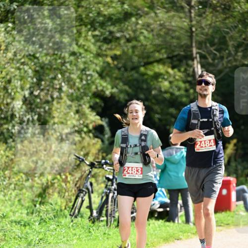 27.09.2026 - 35. Volkslauf durch das schöne Alstertal Dr. Thomas Lammeyer http://msf.ph/oto/10582271 27.09.2026 12:34:07 Laufen 2483, 2484 meine-sportfotos.de
