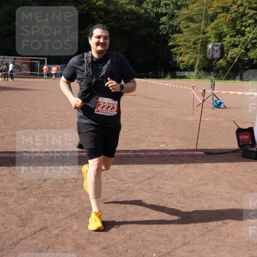 27.09.2026 - 35. Volkslauf durch das schöne Alstertal Strokosch-Dieckow http://msf.ph/oto/10582292 27.09.2026 13:12:27 Ziel 2223 meine-sportfotos.de