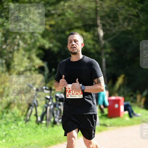 27.09.2026 - 35. Volkslauf durch das schöne Alstertal Dr. Thomas Lammeyer http://msf.ph/oto/10582295 27.09.2026 12:34:10 Laufen 2300 meine-sportfotos.de
