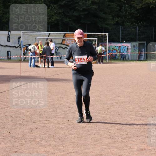 27.09.2026 - 35. Volkslauf durch das schöne Alstertal Strokosch-Dieckow http://msf.ph/oto/10582312 27.09.2026 13:14:22 Ziel 2143 meine-sportfotos.de