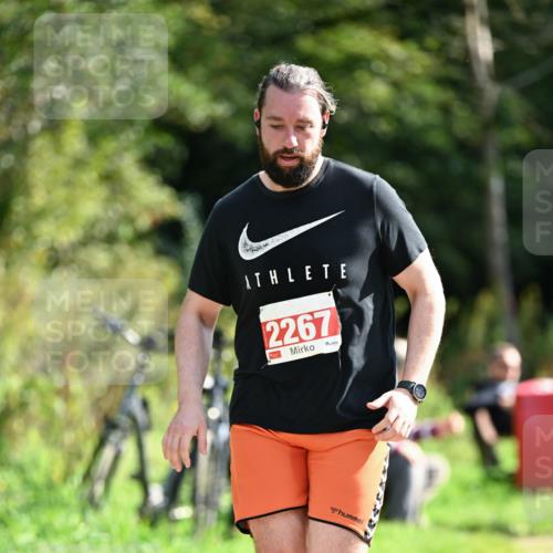 27.09.2026 - 35. Volkslauf durch das schöne Alstertal Dr. Thomas Lammeyer http://msf.ph/oto/10582318 27.09.2026 12:34:25 Laufen 2267, 1 meine-sportfotos.de