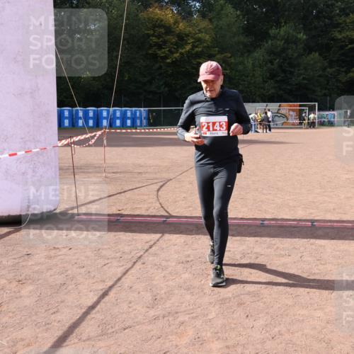 27.09.2026 - 35. Volkslauf durch das schöne Alstertal Strokosch-Dieckow http://msf.ph/oto/10582335 27.09.2026 13:14:26 Ziel 2143 meine-sportfotos.de