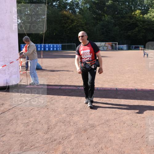 27.09.2026 - 35. Volkslauf durch das schöne Alstertal Strokosch-Dieckow http://msf.ph/oto/10582428 27.09.2026 13:29:39 Ziel 2009 meine-sportfotos.de