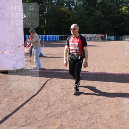 27.09.2026 - 35. Volkslauf durch das schöne Alstertal Strokosch-Dieckow http://msf.ph/oto/10582433 27.09.2026 13:29:40 Ziel 2009 meine-sportfotos.de