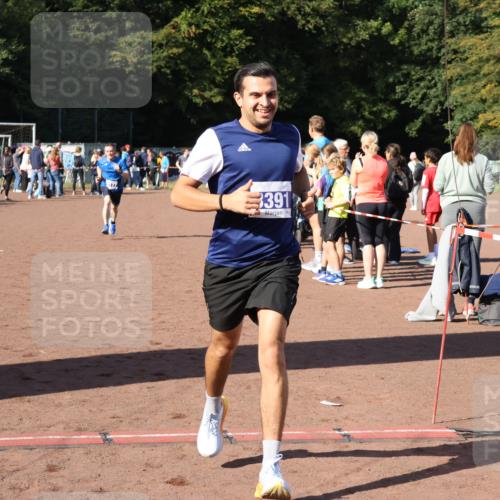 27.09.2026 - 35. Volkslauf durch das schöne Alstertal Strokosch-Dieckow http://msf.ph/oto/10582472 27.09.2026 11:18:22 Ziel 3176, 3177, 3391, 3431 meine-sportfotos.de