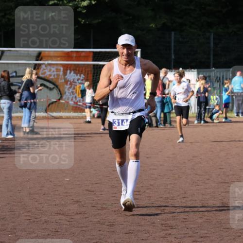 27.09.2026 - 35. Volkslauf durch das schöne Alstertal Strokosch-Dieckow http://msf.ph/oto/10582552 27.09.2026 11:17:20 Ziel 3144, 3968 meine-sportfotos.de