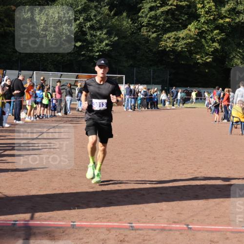 27.09.2026 - 35. Volkslauf durch das schöne Alstertal Strokosch-Dieckow http://msf.ph/oto/10582672 27.09.2026 11:14:12 Ziel 3013, 3353 meine-sportfotos.de