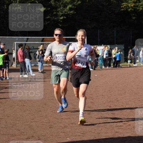 27.09.2026 - 35. Volkslauf durch das schöne Alstertal Strokosch-Dieckow http://msf.ph/oto/10582727 27.09.2026 11:13:09 Ziel 3069, 3270, 3995 meine-sportfotos.de