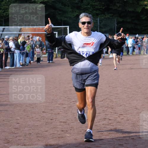 27.09.2026 - 35. Volkslauf durch das schöne Alstertal Strokosch-Dieckow http://msf.ph/oto/10583082 27.09.2026 11:30:30 Ziel 1415, 3275 meine-sportfotos.de