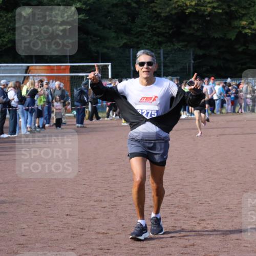 27.09.2026 - 35. Volkslauf durch das schöne Alstertal Strokosch-Dieckow http://msf.ph/oto/10583092 27.09.2026 11:30:29 Ziel 1415, 3275 meine-sportfotos.de