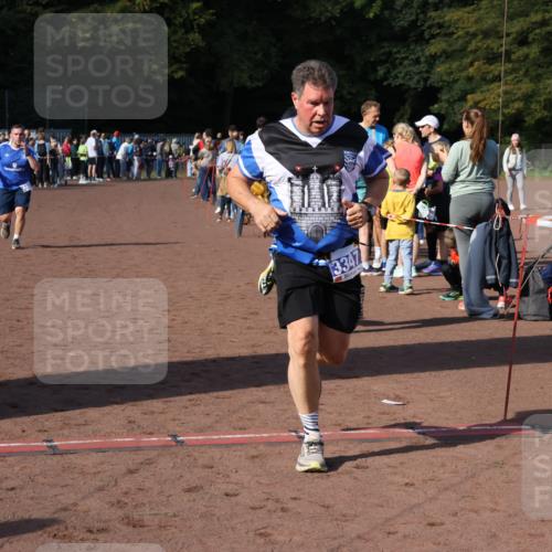 27.09.2026 - 35. Volkslauf durch das schöne Alstertal Strokosch-Dieckow http://msf.ph/oto/10583108 27.09.2026 11:30:06 Ziel 1414, 3142, 3329, 3347 meine-sportfotos.de